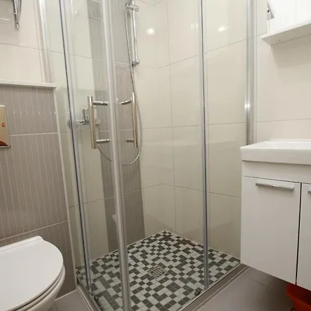 Apartment Story