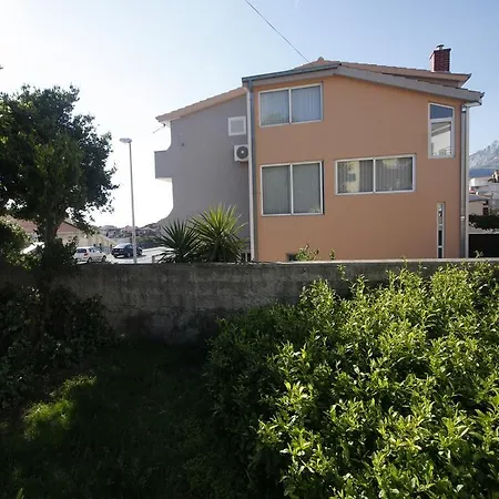 Story Apartment